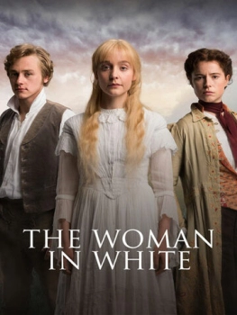 Սպիտակ հագուստով կին